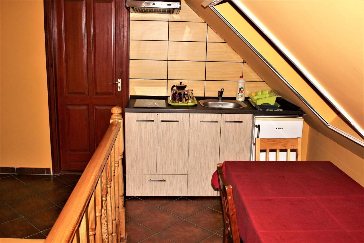 Nexus Vendeghaz Szeged Lejlighedshotel Eksteriør billede