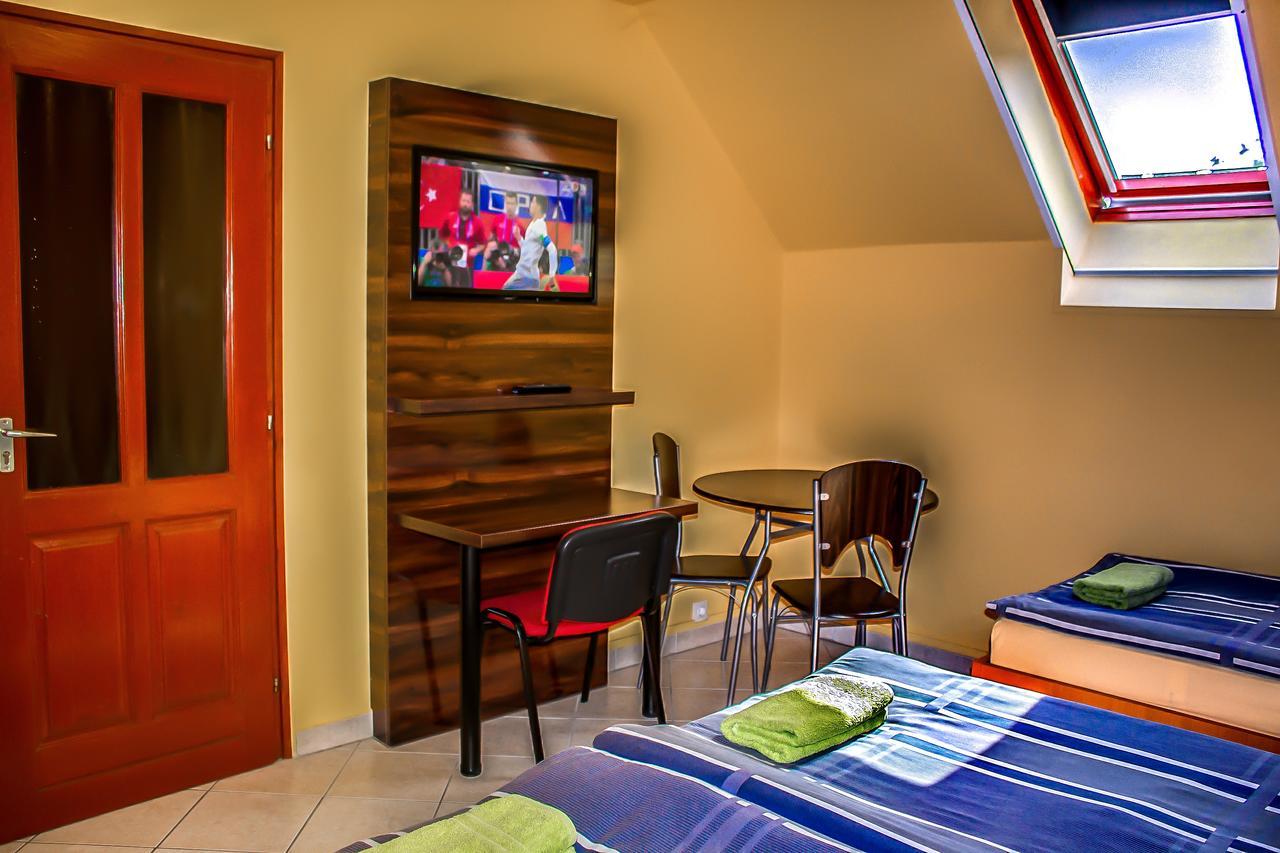Nexus Vendeghaz Szeged Lejlighedshotel Eksteriør billede